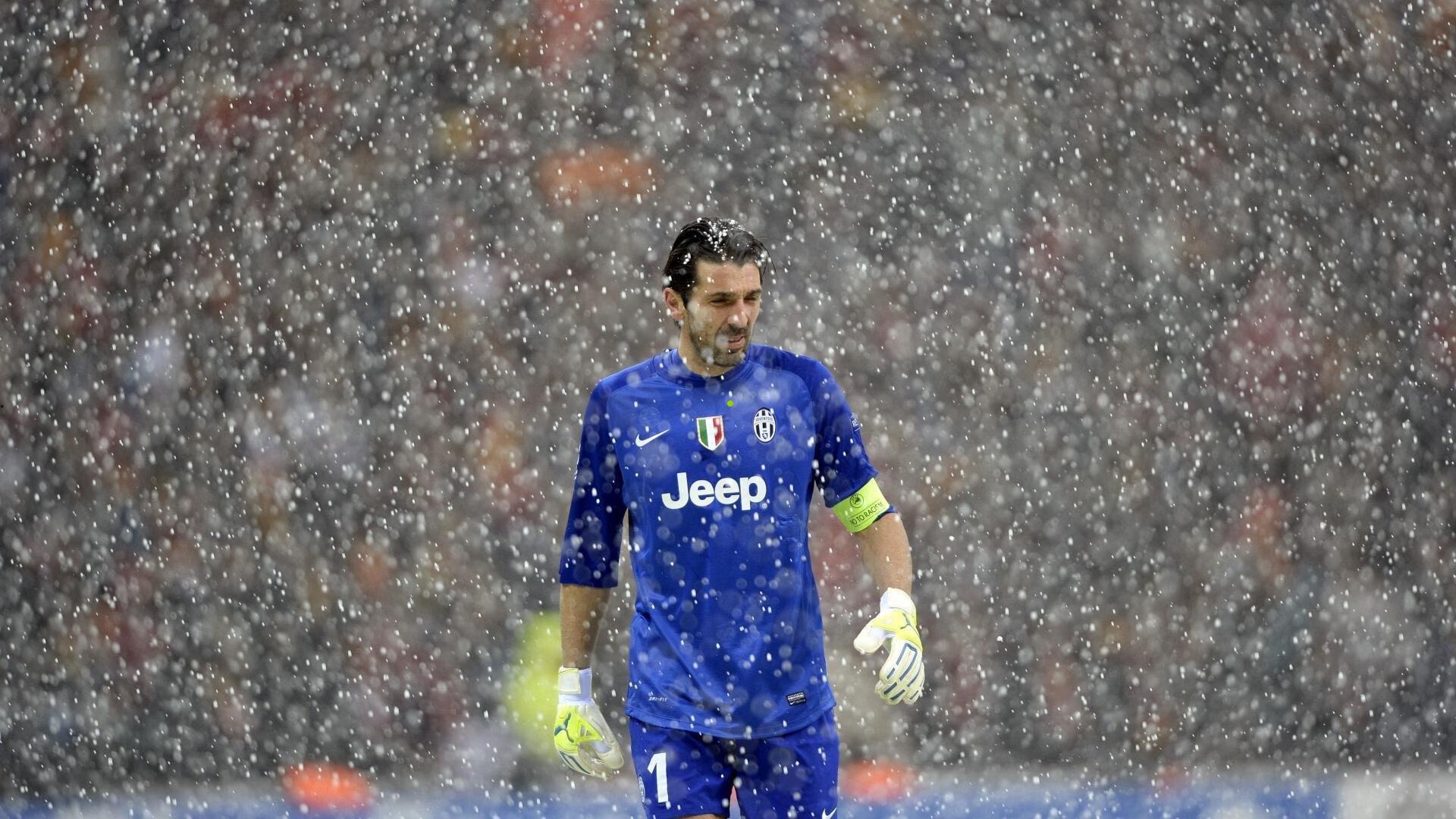 华体会体育_绿茵悲歌，中国足球名宿张坤岳指导溘然长逝，传奇一生照亮足坛